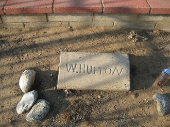 Hufton,   William Walter gravesite